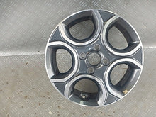 Laden Sie das Bild in den Galerie-Viewer, 1x Alufelge 15 Zoll 5.5" 4x100 52ET Silber 52910-1Y450 Kia Picanto Rim Wheel FEL4459550501dv