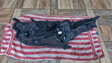 Laden Sie das Bild in den Galerie-Viewer, Frontscheinwerfer Toyota IV Yaris K0-8EU LED Rechts Scheinwerfer Headlight SCH3198663286gb