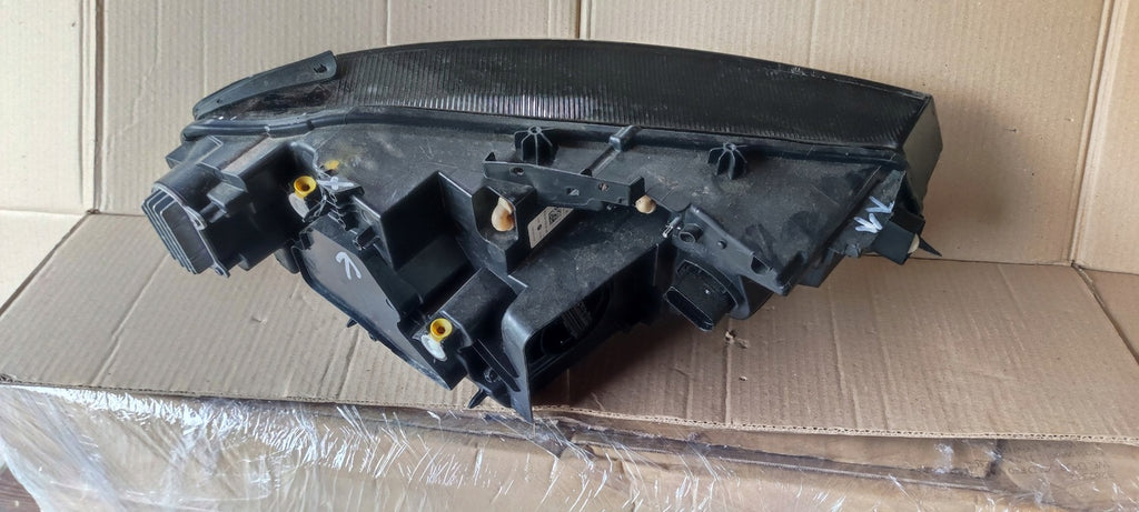 Frontscheinwerfer VW I 11B941035M LED Ein Stück (Rechts oder Links) Headlight SCH3003886860hi