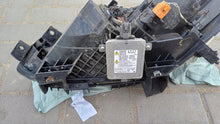 Laden Sie das Bild in den Galerie-Viewer, Frontscheinwerfer Mazda 5 Cw Rechts Scheinwerfer Headlight SCH7781384561gy