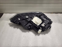 Laden Sie das Bild in den Galerie-Viewer, Frontscheinwerfer VW Polo 2G1941035F Links Scheinwerfer Headlight SCH4263912882hc