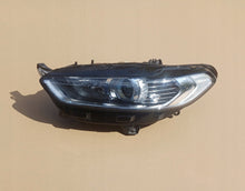 Laden Sie das Bild in den Galerie-Viewer, Frontscheinwerfer Ford Mondeo DS73-13W030-EA Links Scheinwerfer Headlight SCH3190045409tb