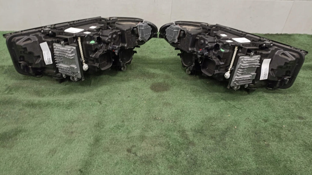 Frontscheinwerfer BMW 5 G30 5A388C8 5A388C7-02 Full LED Rechts oder Links SCH2450663605li