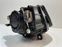 Laden Sie das Bild in den Galerie-Viewer, Frontscheinwerfer Audi A3 8V0941006 Xenon Rechts Scheinwerfer Headlight SCH5649496746ee