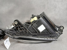 Laden Sie das Bild in den Galerie-Viewer, Frontscheinwerfer Mercedes-Benz W205 A2059063703 Ein Satz Scheinwerfer Headlight SCH8055122836hf