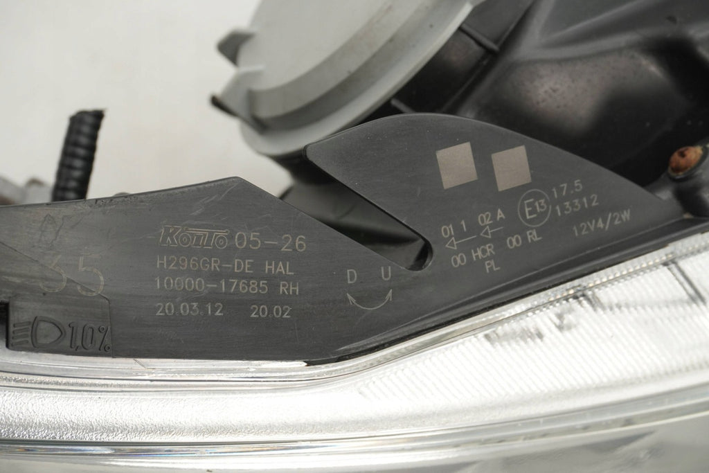Frontscheinwerfer Toyota Avensis 10000-17685 Rechts Scheinwerfer Headlight SCH1172169416tf