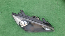 Load image into Gallery viewer, Frontscheinwerfer Genesis Coupe Rechts Scheinwerfer Headlight