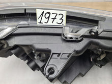 Laden Sie das Bild in den Galerie-Viewer, Frontscheinwerfer Toyota Rav V 4 2311140261 Full LED Links Headlight SCH7441837583pw