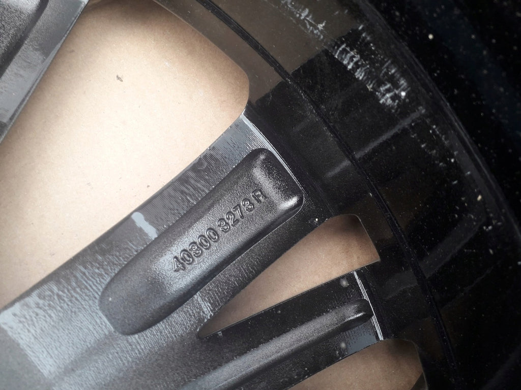 1x Alufelge 19 Zoll 7.0" 5x114.3 40ET 403003273 Renault Espace Koleos Ii