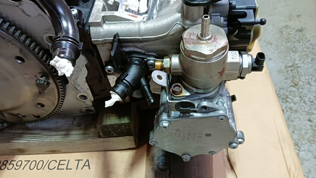 Motor Audi A6 C7 CDNB 2.0 TFSI 180PS 132kW 221TKm 2014 Benzin Engine Unkomplett