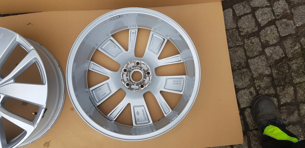 1x Alufelge 20 Zoll 7.0" 5x114.3 33ET 403004884R Renault Scenic Rim Wheel FEL3911704540zq