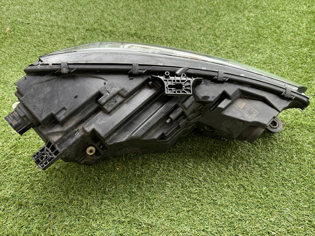 Frontscheinwerfer Audi A4 B9 8W0941033D Links Scheinwerfer Headlight SCH8649046838mn
