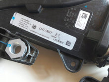 Load image into Gallery viewer, Frontscheinwerfer BMW X7 G07 9880594 9880593 Full LED Ein Satz Headlight SCH2852905717ed