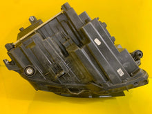 Laden Sie das Bild in den Galerie-Viewer, Frontscheinwerfer Audi E-Tron 89A941033 Full LED Links Scheinwerfer Headlight