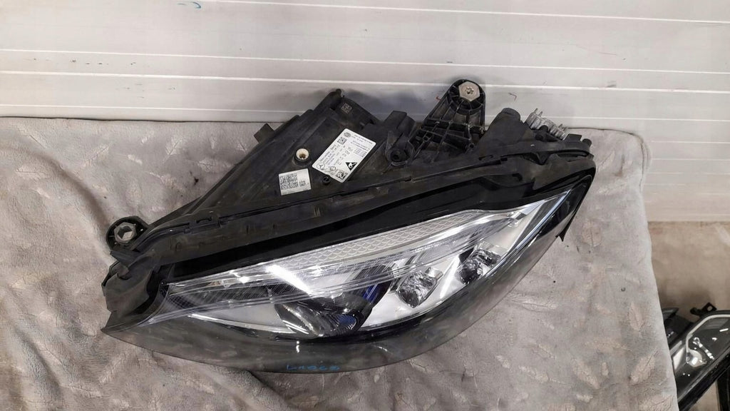 Frontscheinwerfer Mercedes-Benz W205 A2059061506 Vorderseite Headlight SCH9987770254bz