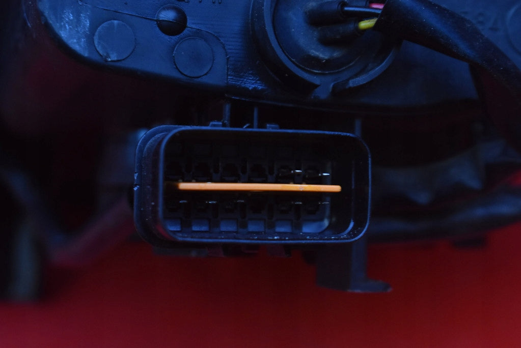 Frontscheinwerfer Mitsubishi Outlander Rechts Scheinwerfer Headlight