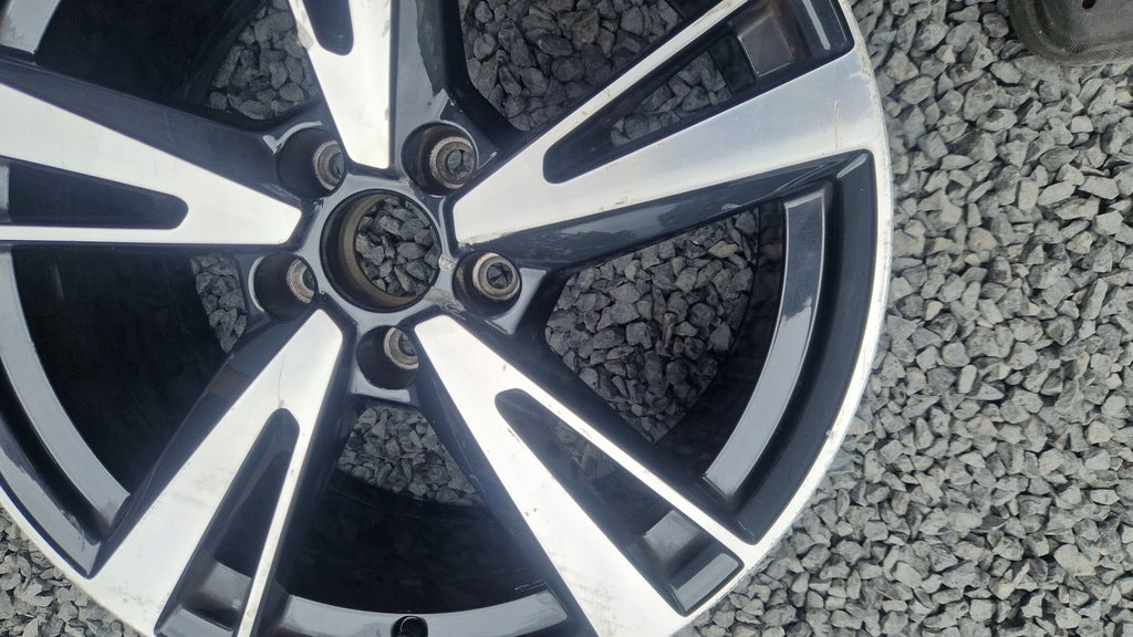 1x Alufelge 18 Zoll 8.0" 5x112 46ET Glanz Silber 8Y0601025N Audi Mg Rim Wheel FEL5091513219tn