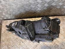 Laden Sie das Bild in den Galerie-Viewer, Frontscheinwerfer VW Golf Sportsvan 517941034B Xenon Rechts Headlight SCH3332587592lh