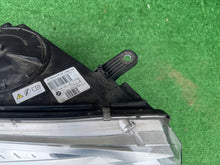 Load image into Gallery viewer, Frontscheinwerfer BMW X5 F15 7424174 Bi-Xenon Rechts Scheinwerfer Headlight SCH7470392360yz