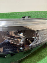 Load image into Gallery viewer, Frontscheinwerfer Ford LB5B13W030 Links Scheinwerfer Headlight SCH2215449084la