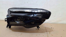 Laden Sie das Bild in den Galerie-Viewer, Frontscheinwerfer P0072557 Rechts Scheinwerfer Headlight