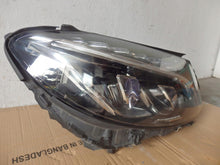 Laden Sie das Bild in den Galerie-Viewer, Frontscheinwerfer Mercedes-Benz W205 A2059063204 LED Rechts Headlight