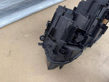 Laden Sie das Bild in den Galerie-Viewer, Frontscheinwerfer VW Tiguan 5NB941036E Full LED Rechts Scheinwerfer Headlight SCH1277121519jn