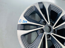 Laden Sie das Bild in den Galerie-Viewer, 1x Alufelge 17 Zoll 7.0&quot; 5x114.3 48ET 403001015R Renault 1 Rim Wheel