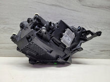 Laden Sie das Bild in den Galerie-Viewer, Frontscheinwerfer Skoda Kamiq 655941015C Full LED Links Scheinwerfer Headlight SCH3720769103tr