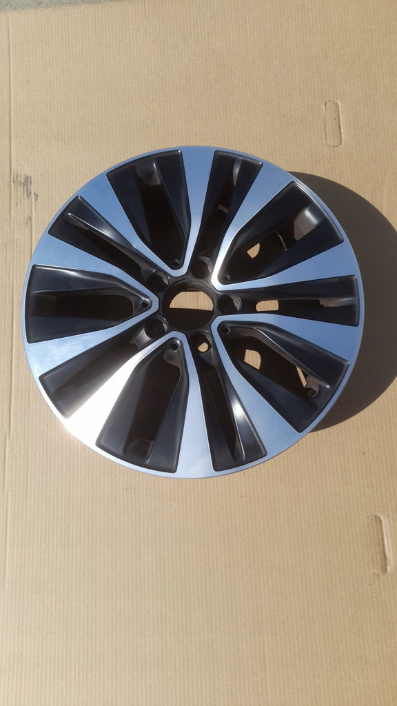 1x Alufelge 17 Zoll 6.5" 5x112 44ET A1774011000 Mercedes-Benz Cla Rim Wheel