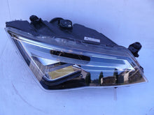 Laden Sie das Bild in den Galerie-Viewer, Frontscheinwerfer Seat Ateca 576941008D LED Rechts Scheinwerfer Headlight