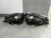 Laden Sie das Bild in den Galerie-Viewer, Frontscheinwerfer VW Passat 3C0941005Q 3C0941006 Ein Satz Scheinwerfer Headlight SCH2476376795lr