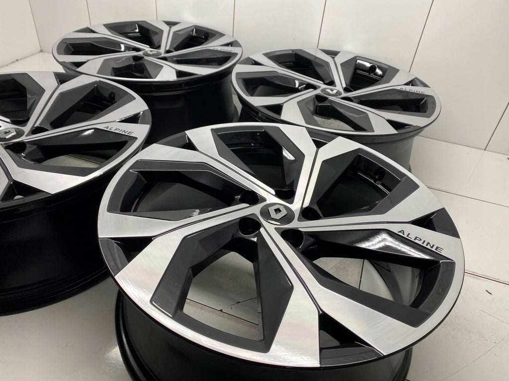 4x Alufelge 20 Zoll 8.0" 5x114.3 40ET Glanz Schwarz 403001493R Alpine I FEL3747556788ur