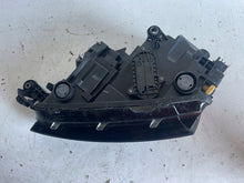 Laden Sie das Bild in den Galerie-Viewer, Frontscheinwerfer Skoda Scala 657941016 LED Rechts Scheinwerfer Headlight SCH6055768428lq