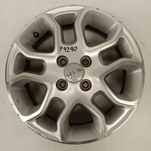 Laden Sie das Bild in den Galerie-Viewer, 1x Alufelge 15 Zoll 5.5" 4x100 52ET Glanz Silber 529101Y200 Kia Picanto FEL8952169236ez