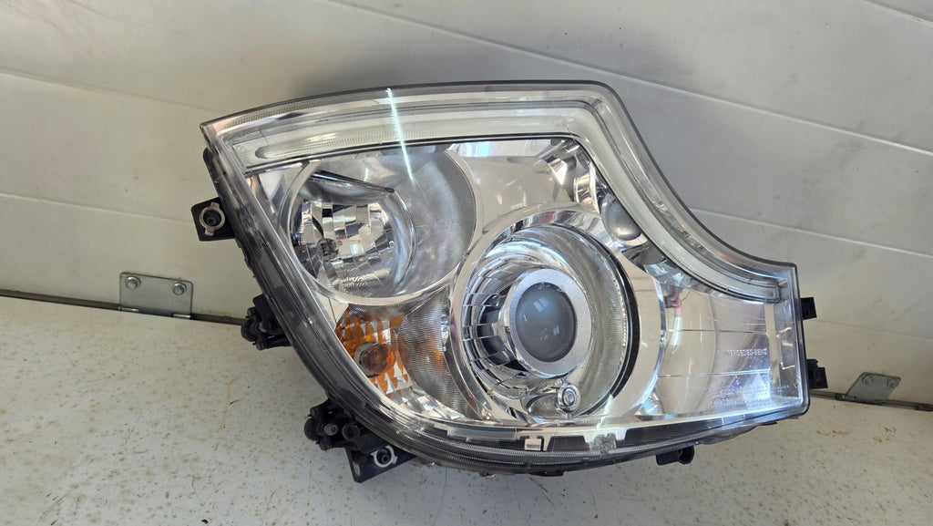 Frontscheinwerfer Mercedes-Benz 9618205339 Rechts Scheinwerfer Headlight SCH9601092472me