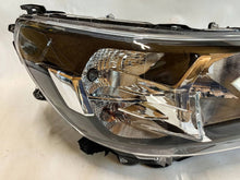 Load image into Gallery viewer, Frontscheinwerfer Toyota Hilux VIII Rechts Scheinwerfer Headlight SCH5834138430ya