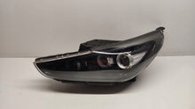 Laden Sie das Bild in den Galerie-Viewer, Frontscheinwerfer Hyundai Hatchback 92101G4120 G492121050 LED Links Headlight