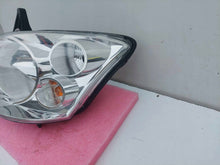 Laden Sie das Bild in den Galerie-Viewer, Frontscheinwerfer Mercedes-Benz Viano W639 Vito 6398201861 Links Headlight
