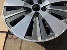 Laden Sie das Bild in den Galerie-Viewer, 1x Alufelge 17 Zoll 7.5&quot; 5x112 43ET 8V0601025DN Audi Rim Wheel