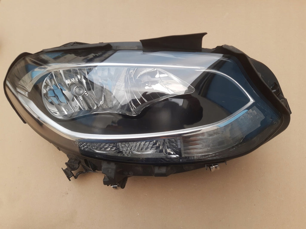 Frontscheinwerfer Mercedes-Benz W246 A2468205461 Rechts Scheinwerfer Headlight