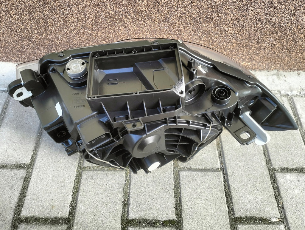 Frontscheinwerfer BMW 1 E88 E81 E82 63117263639 Links Scheinwerfer Headlight SCH6009286607xt