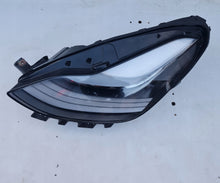 Laden Sie das Bild in den Galerie-Viewer, Frontscheinwerfer Tesla 3 1514952-00-C Links Scheinwerfer Headlight