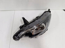 Laden Sie das Bild in den Galerie-Viewer, Frontscheinwerfer Peugeot 108 90144088 81150-0H150 Ein Stück (Rechts oder Links)