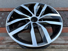 Load image into Gallery viewer, 1x Alufelge 17 Zoll 7.0" 5x112 49ET Glanz Schwarz 5G0601025BT VW Golf Vii FEL8675714350ig