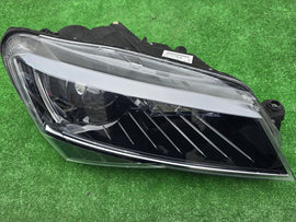 Frontscheinwerfer Skoda Superb III 3V1941016B Bi-Xenon Rechts Headlight