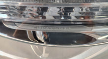 Laden Sie das Bild in den Galerie-Viewer, Frontscheinwerfer Mercedes-Benz W176 A1768201161 Xenon Links Headlight SCH9234008120uz