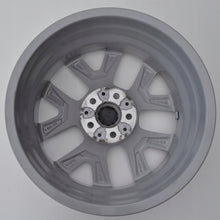 Laden Sie das Bild in den Galerie-Viewer, 4x Alufelge 17 Zoll 6.0" 5x112 47ET Glanz Silber 6884815 BMW F44 F45 F46 FEL5827663409xe