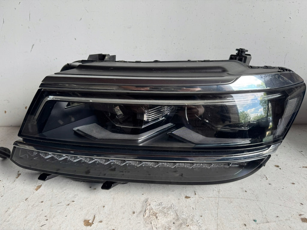 Frontscheinwerfer VW Tiguan 5NB941081A LED Links Scheinwerfer Headlight SCH1857719777yn