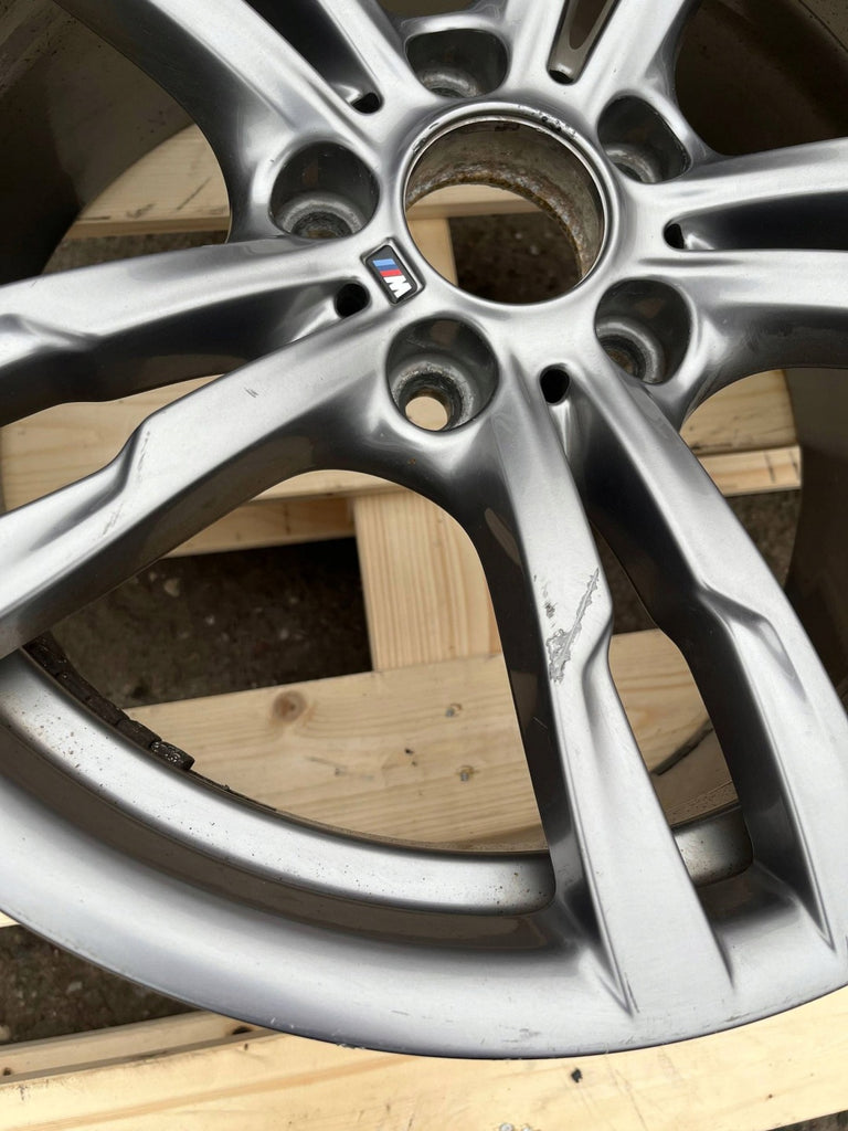 1x Alufelge 18 Zoll 8.5" 5x120 47ET Glanz Grau 7852492 BMW 3 F30 F32 F31 FEL4187135126ms